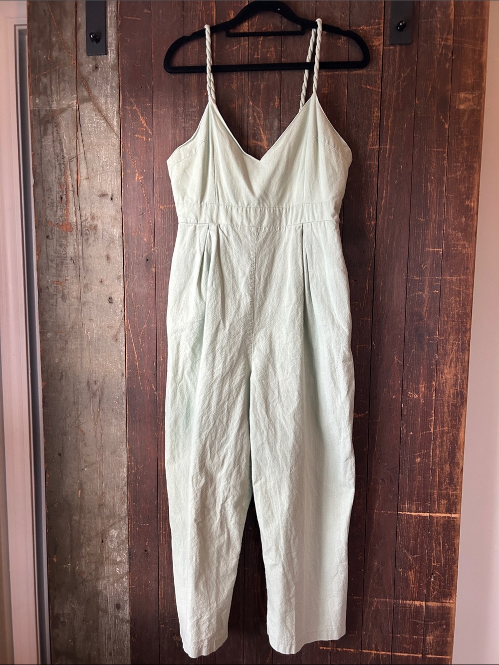 Light Green Spaghetti-Strap Jumpsuit